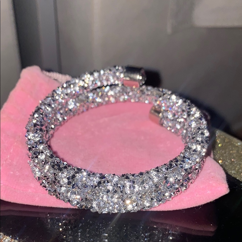 Elegant Silver Crystal Bracelet